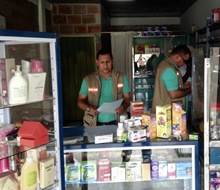La UES VALLE realiza inspecci&oacute;n, vigilancia y control sanitario a establecimientos farmac&eacute;uticos, droguer&iacute;as y dep&oacute;sitos de medicamentos