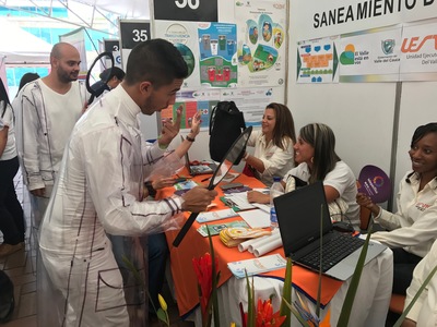 LA UES VALLE  PARTICIPÓ EN LA PRIMERA FERIA DE LA TRANSPARENCIA