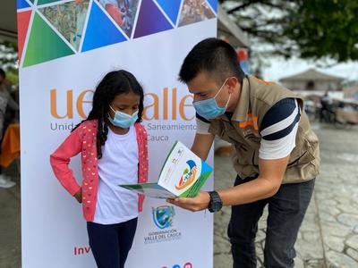 UESVALLE conmemoró Día del Saneamiento