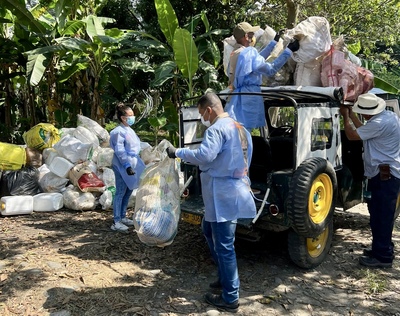 Con jornadas de recolección de envases agroquímicos UESVALLE contribuye con la economía circular y protección del ambiente