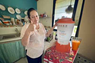 Habitantes de Sevilla mejoran su salud gracias a filtros de agua para el tratamiento del agua