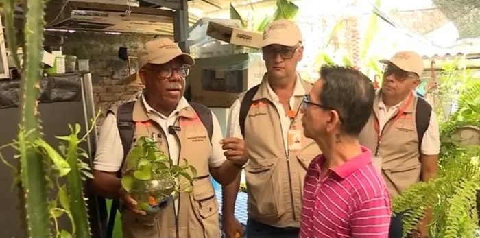 UESVALLE combate el zancudo transmisor del dengue