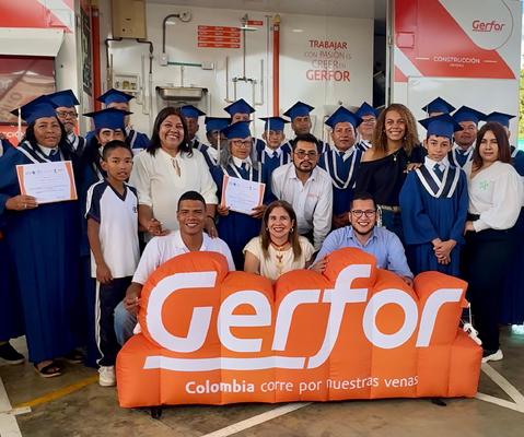 Con capacitaci&oacute;n de fontaneros, Gobierno del Valle fortalece acueductos rurales en Vijes