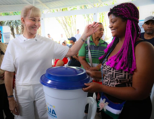 En zona rural de Vijes, gobierno del Valle garantiza acceso a agua potable a 280 personas